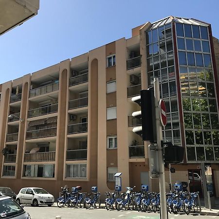 Апартаменты Le Cheret Ницца Экстерьер фото